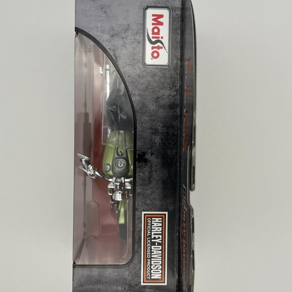 2004 Harley-Davidson FXSTDSE CVO Green Series 37 Maisto Motorcycle 1:18 - Picture 6 of 6